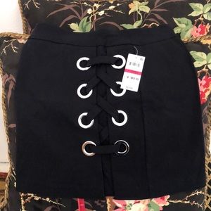 Bar III mini skirt
